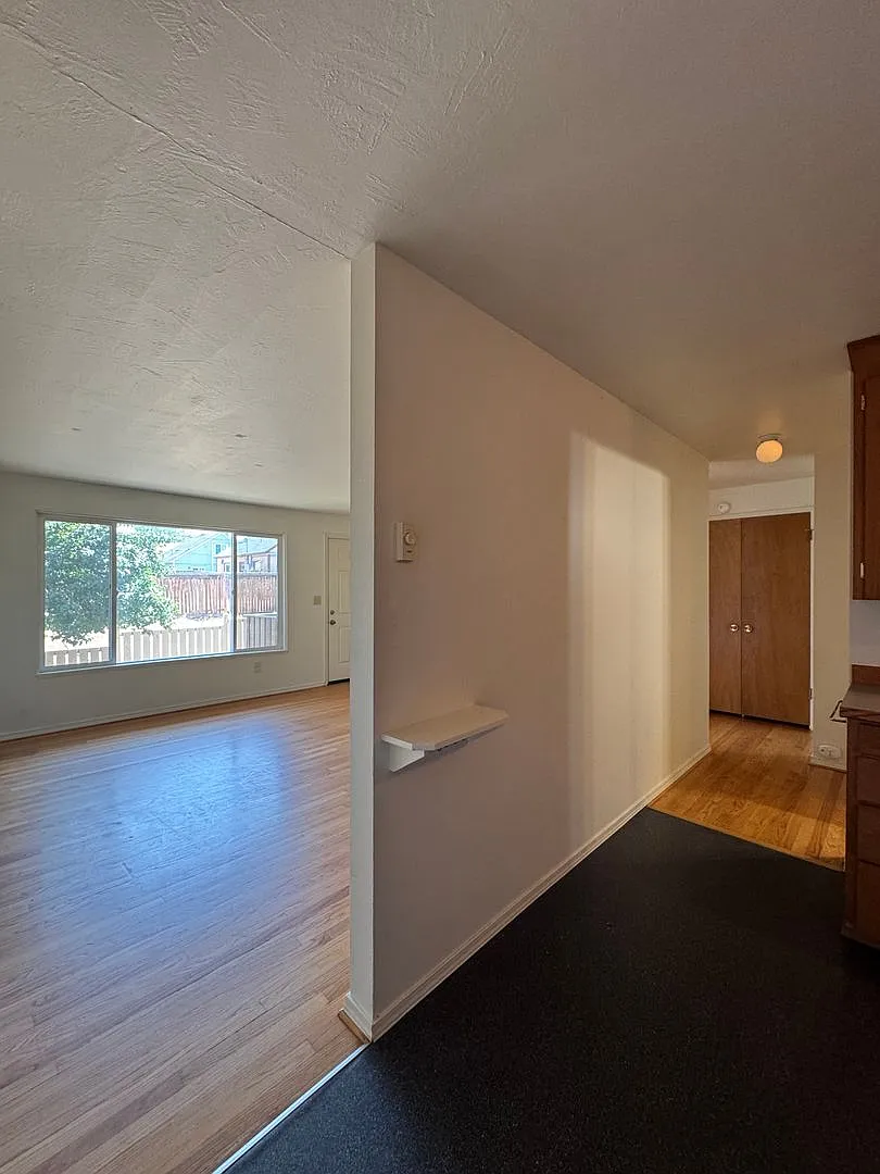 Shawnee Apartments — Photo 4