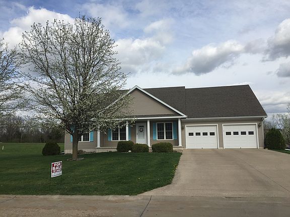 2nd image of 1805 Meadow View Dr