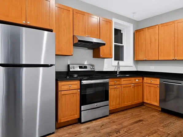 447 W 28th St #1, Chicago, IL 60616