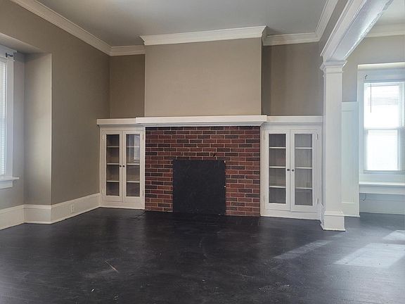 3rd image of 2865 North 36th STREET