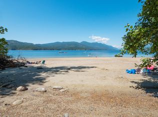 7027 Skana Cres, Sechelt, BC V7Z0C8