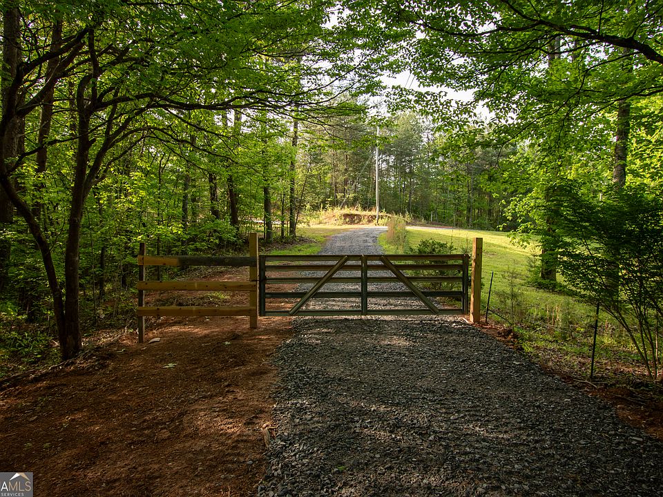 1st image of 36 Mountain Top Rd