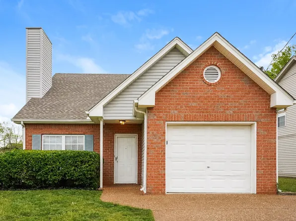 1825 Lakewood Village Dr, Antioch, TN 37013