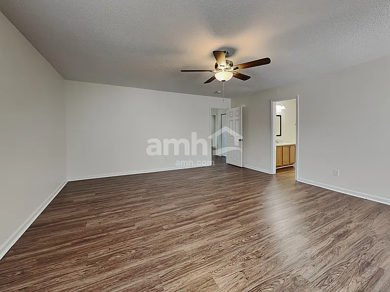 211 Calla Lilly Ln — Photo 13