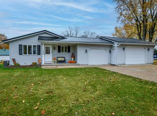 1205 E 6th Ave, Brodhead, WI 53520