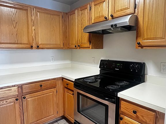 5th image of 97 Liberty St APT 3S