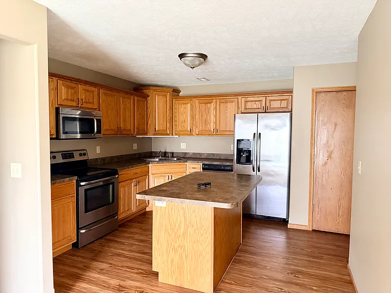 2717 Buttonwood Dr #1 — Photo 5