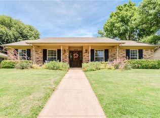 904 Loganwood Ave, Richardson, TX 75080