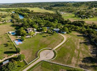 150 Dickey Rd, Ingram, TX 78025