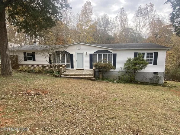425 Lake Harbor Dr, Kingston, TN 37763
