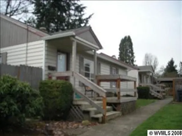 2185 Summer St SE, Salem, OR 97302