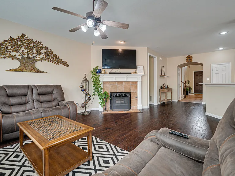 11804 Blackhawk Dr — Photo 10