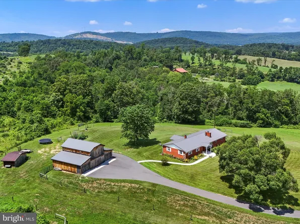 21210 Snow Hill Ln NE, Cumberland, MD 21530