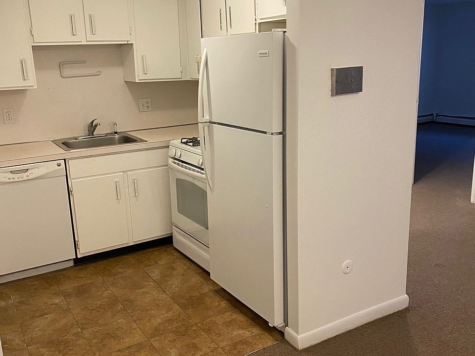 1st image of 310 Copeland St #45