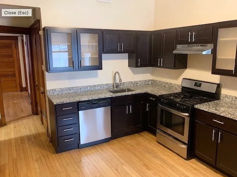 2343 W Iowa St #1S — Photo 1