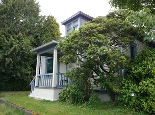 2713 NW 65th St, Seattle, WA 98117