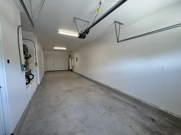 1609 Tecado Dr — Photo 23