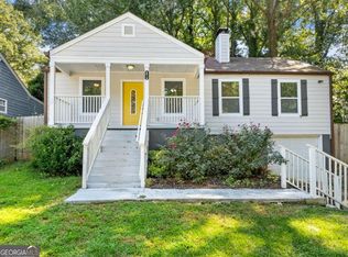 2818 Harlan Dr, East Pt, GA