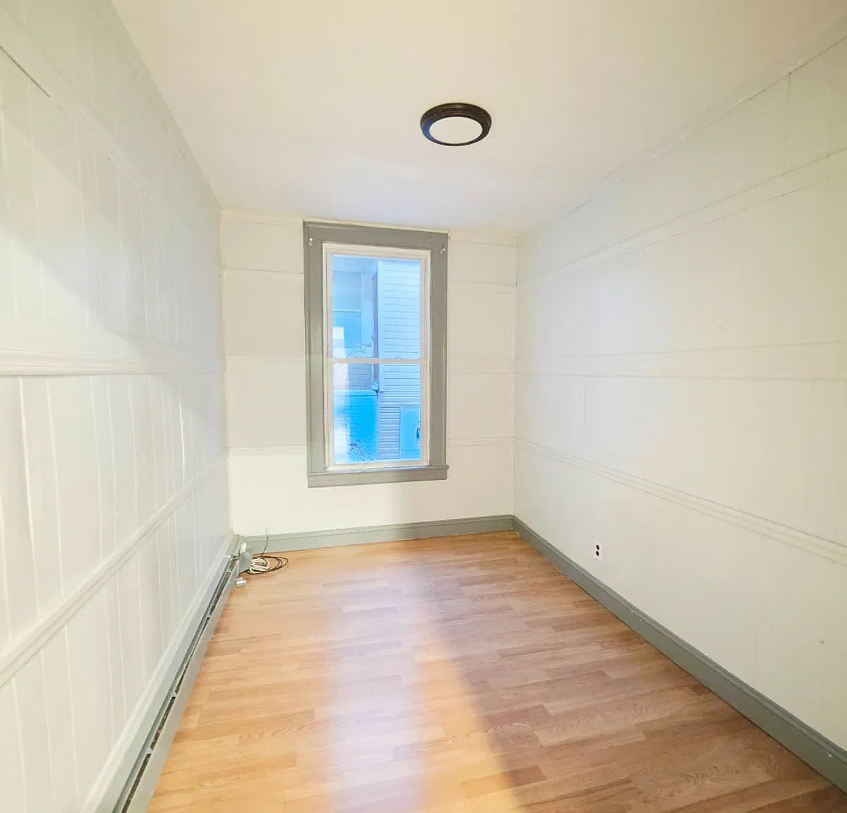 288 Cator Ave — Photo 2