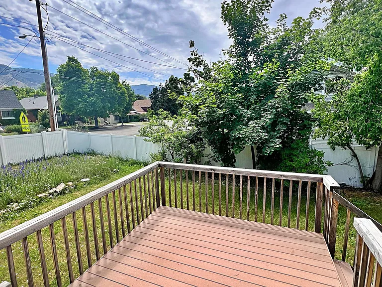 10 Pinewood Dr — Photo 16
