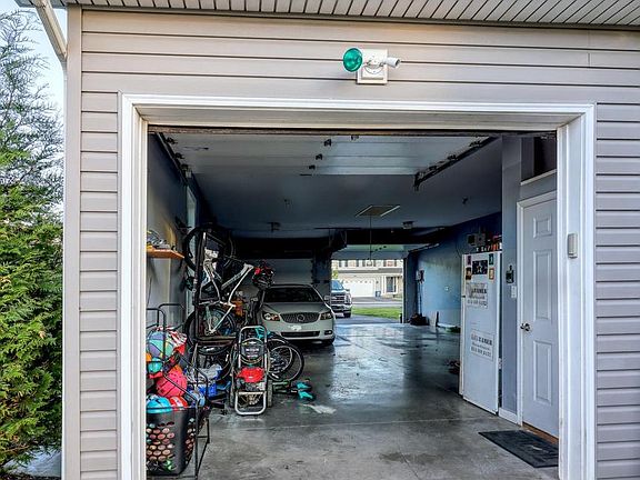 5th image of 138 Archers Glen Rd