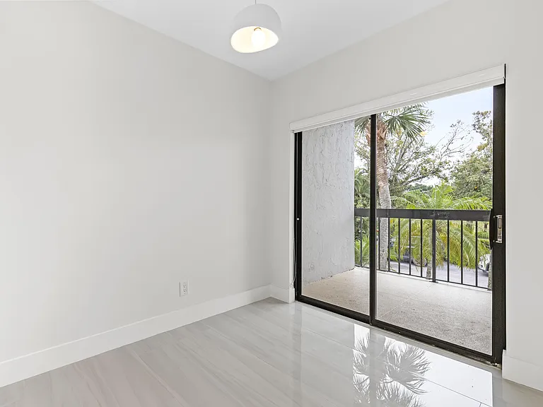 11311 Pond View Dr #C203 — Photo 14