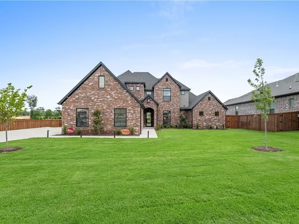 8507 W Forktailed Trce, Cave Springs, AR 72713