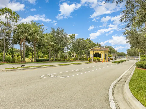 9824 Sea Spray Drive, Fort Pierce, FL 34945