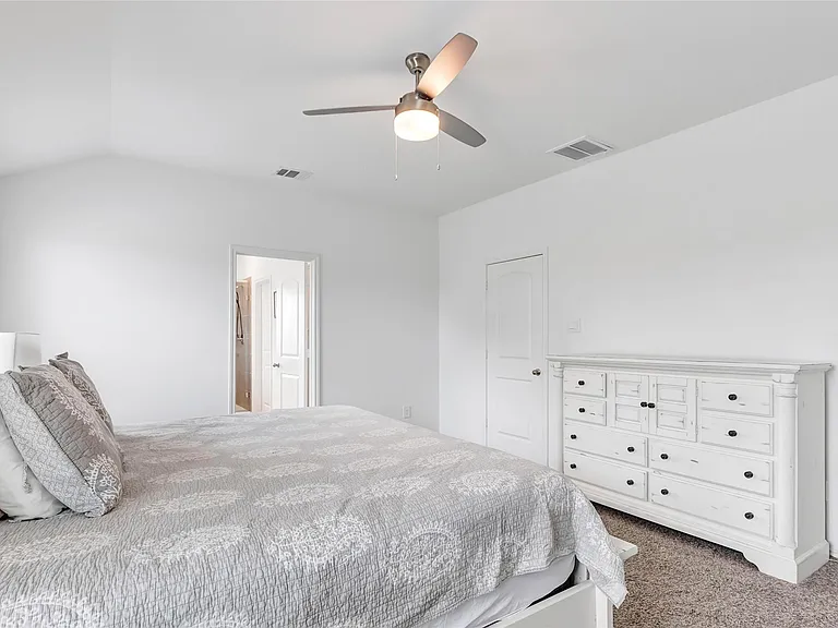 1012 Llano Trl — Photo 31