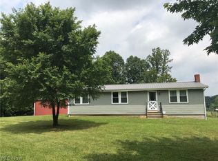 7079 Kings Ridge Rd, Newcomerstown, OH 43832