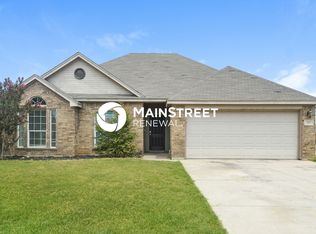 120 Currie Ct, Crowley, TX 76036