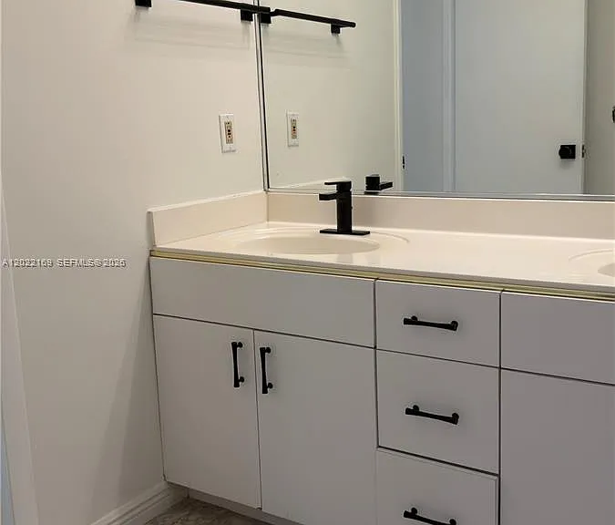 7700 SW 52nd Ct — Photo 13