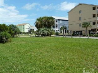 101 Virginia Ave, Carolina Beach, NC 28428
