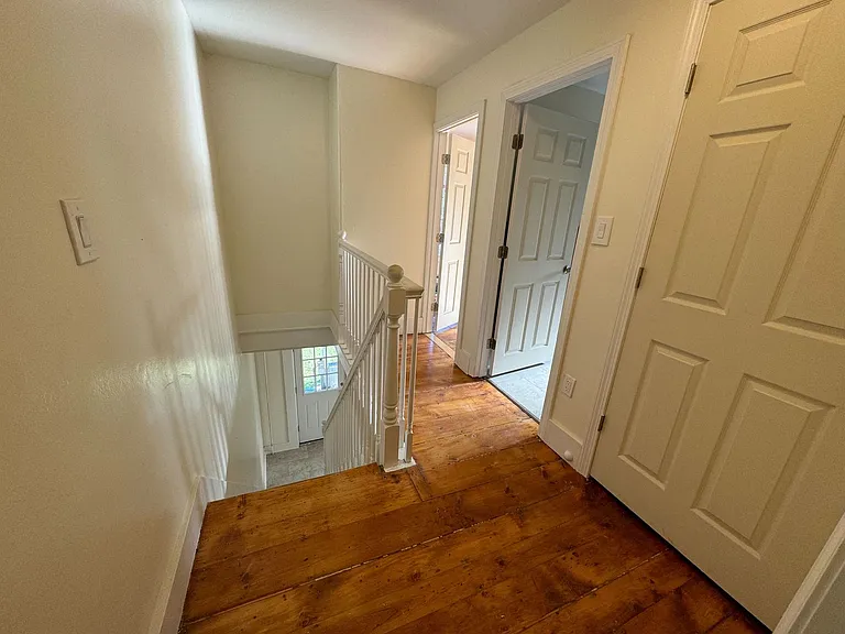 21-23 Maple St — Photo 13