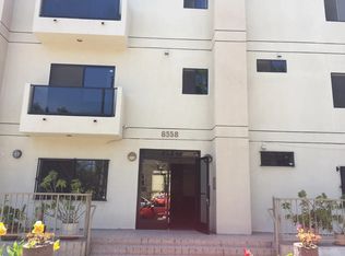 8558 Chalmers Dr PENTHOUSE 401, Los Angeles, CA 90035