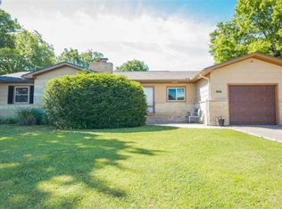 1601 E Madison Ave, Arkansas City, KS 67005