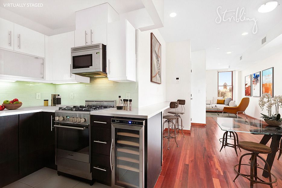 1st image of 660 Dean St #3