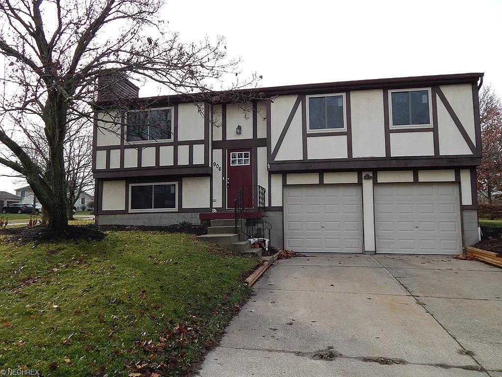 906 Meadow Gtwy photo 1