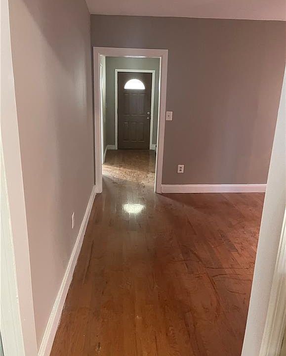 2nd image of 54 Bedford St #3