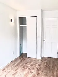 Rented by New York Casas Ltd.