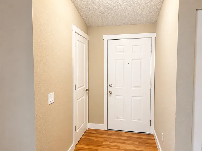 15244 SE 43rd St #C-301 — Photo 11