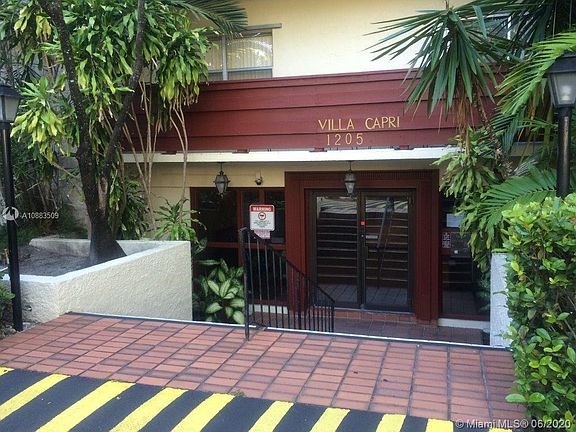 2nd image of 1205 Mariposa Ave APT 230