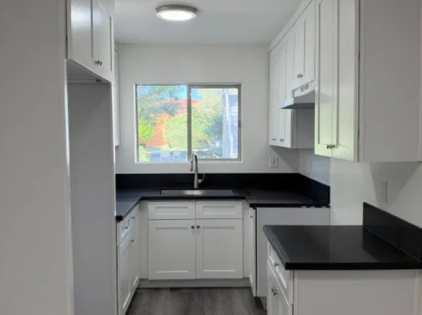 2767 Hermosa Ave, Montrose, CA