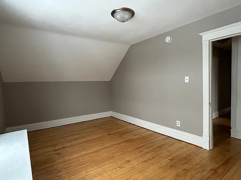 308 S 5th Ave W — Photo 15