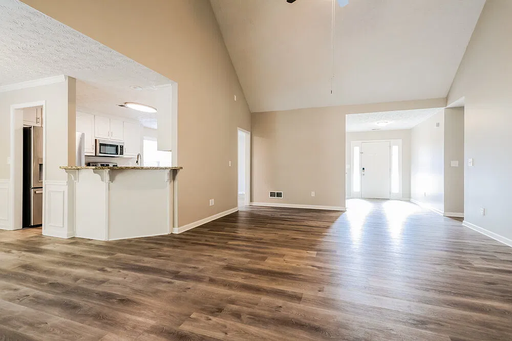 4 bed, 3.0 bath, 2088 sqft, $2,390 — Photo 4