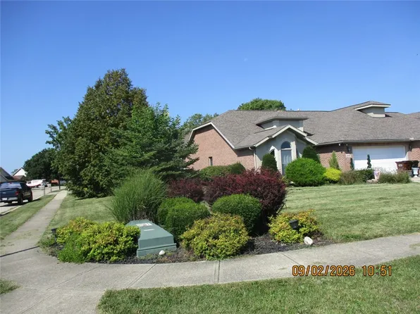 2000 Indian Ridge Dr, Piqua, OH 45356