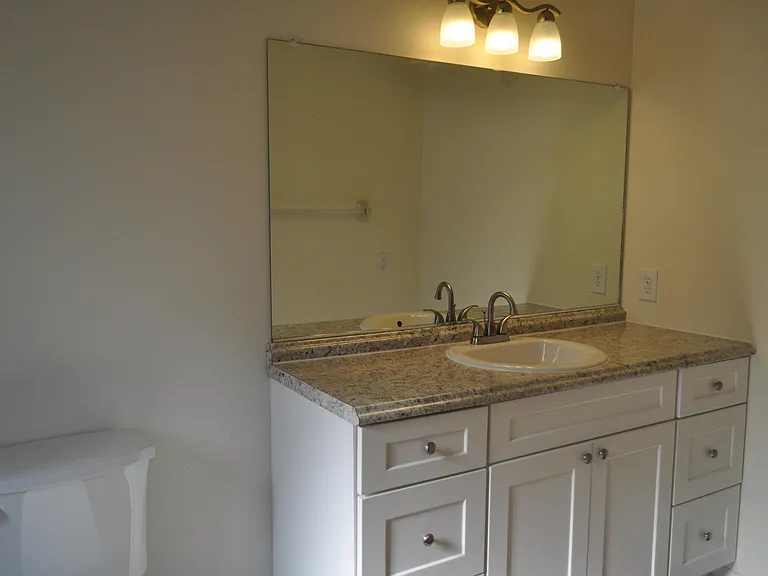 165 Seawind Dr #18 — Photo 7