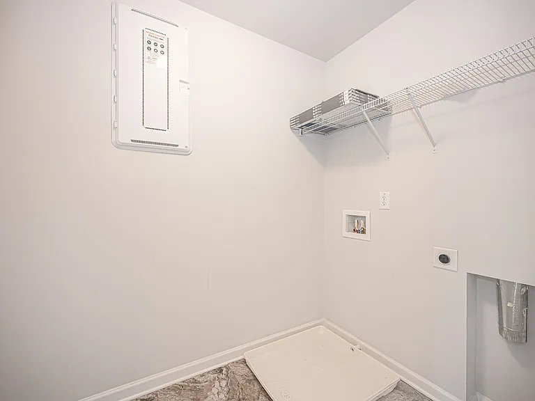 5599 Wheeler Ridge Rd — Photo 42