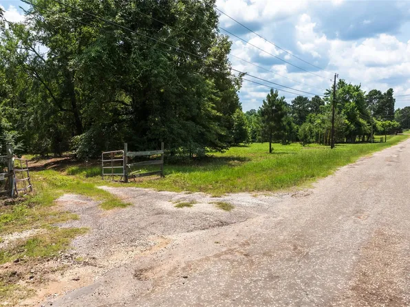 223 An County Rd #4250, Palestine, TX 75803