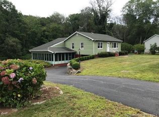 1513 North Rd, Groton, CT 06340